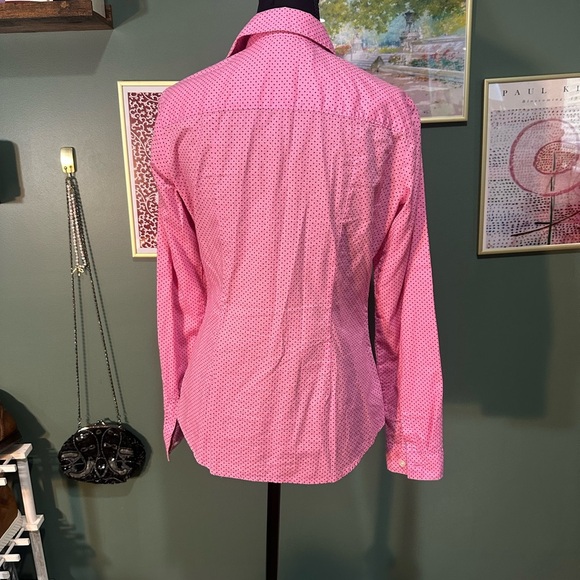 LOFT Pink Patterned Button-Down Shirt ❤️‍🔥 - Picture 4 of 4